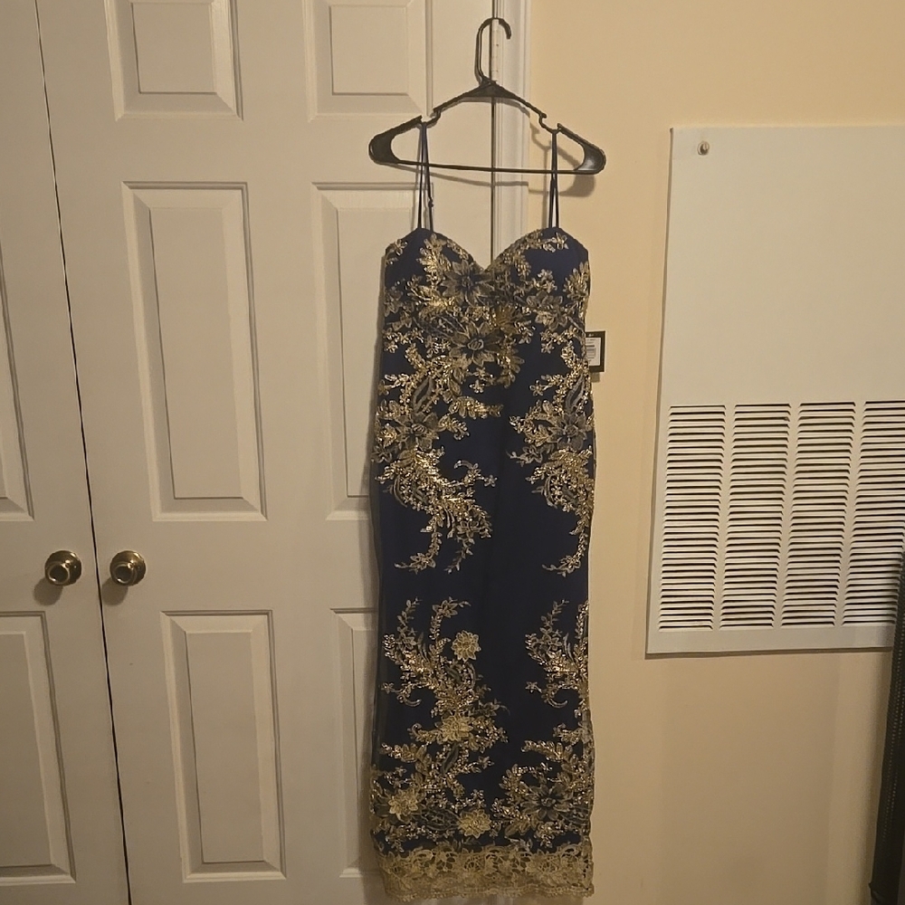 Elegant Blue and Gold Strapless Dress